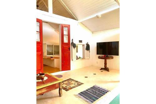 Hostal Tranquila E Aconchegante Casa Com Praia Particular Em Florian�polis