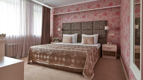Hotel De Paris