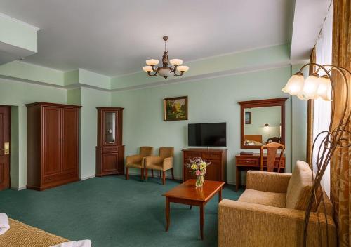 Hotel Svetlana Resort