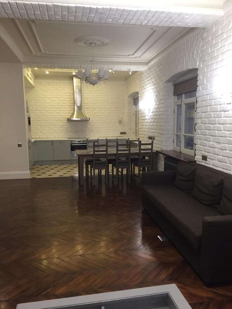 Aparthotel Mayakovka House