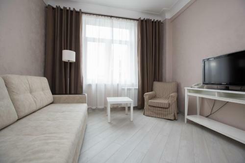 Balmont Apartments Park Kultury