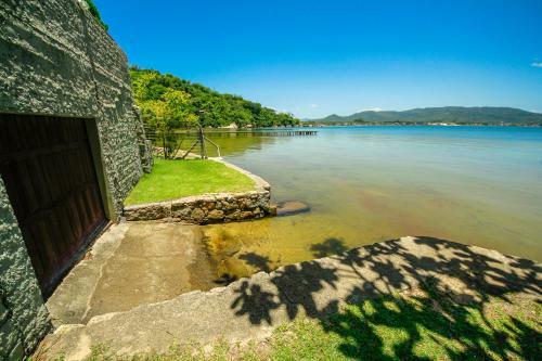 Praia Mole/lagoa Da Concei��o