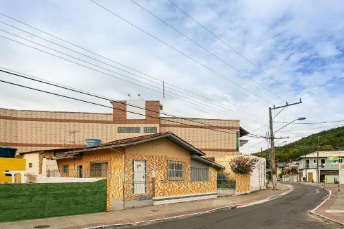 Casa Com Su�te Perto Da Praia