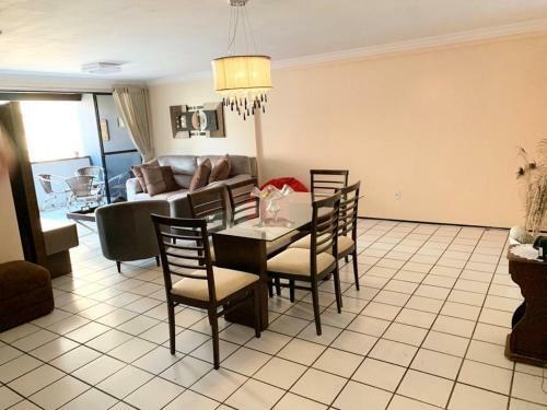 Super Elegant Apartment Meireles