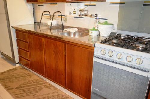 Apartamento A 3 Quadras Da Rua Coberta