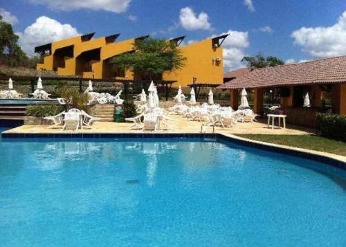 Apartamento Winterville Resort - Gravat�
