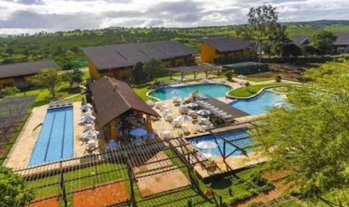 Apartamento Winterville Resort - Gravat�
