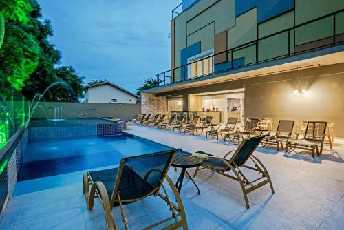 Hotel Candeias Guaruj�