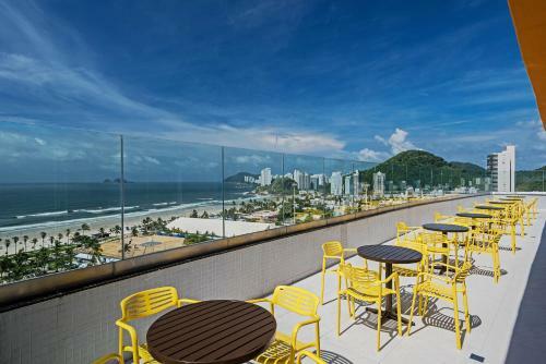Hotel Candeias Guaruj�