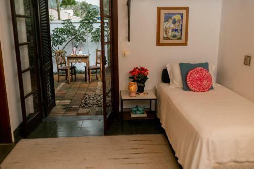 Hostal Canto Das Laranjeiras Beach Club Guaiuba
