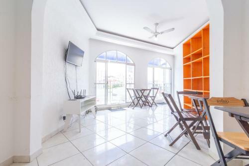 Le Monde Hostel