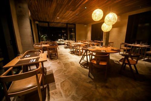 Makena Hotel