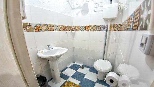 Hostal Pico Da Tribo Pousada
