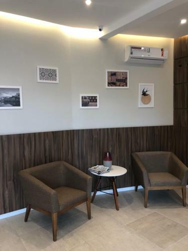 Jandira Premi�r Hotel