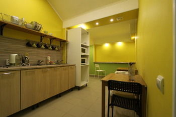 Hostel Come & Go