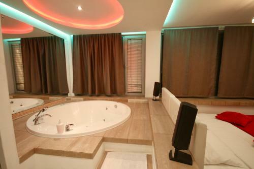 Atlanta Apartments New Arbat