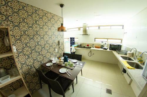 Apartamento Im�vel Completo E Central Na Praia de Cabo Branco Por Carpediem