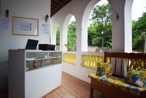 Yellow Rock Hostel E Casa Da Patr�cia