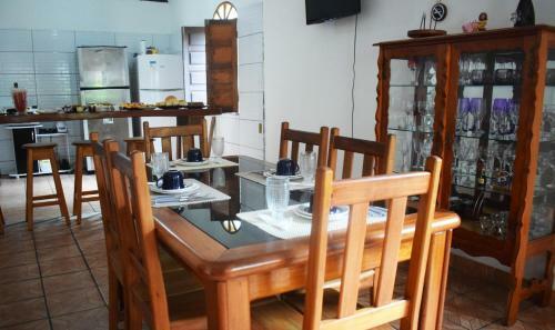 Yellow Rock Hostel E Casa Da Patr�cia