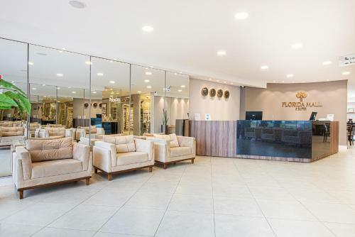 Hotel Florida Mall & Suites