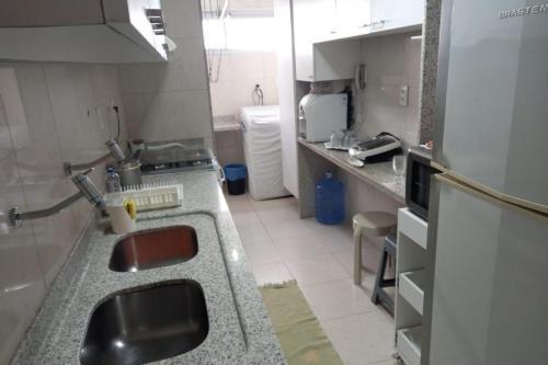 Apartamento Edif�cio Canoa Paju�ara - Apto 302