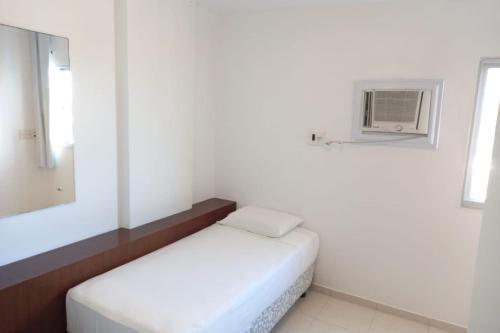 Apartamento Edif�cio Canoa Paju�ara - Apto 302