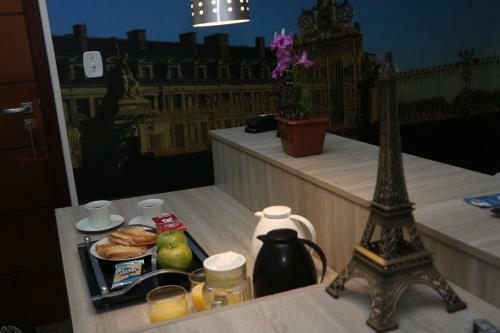 Paris Motel