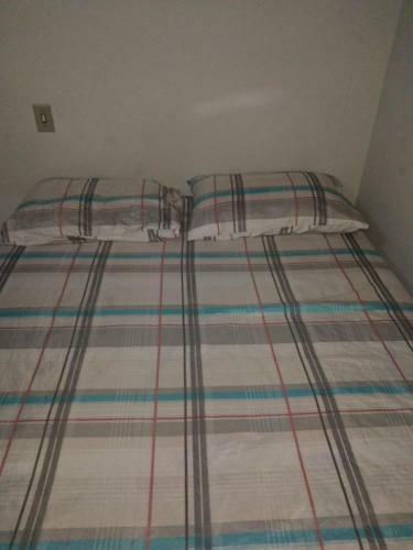 Bed & Breakfast Pr�ximo A Uem Com Caf� Da Manh�