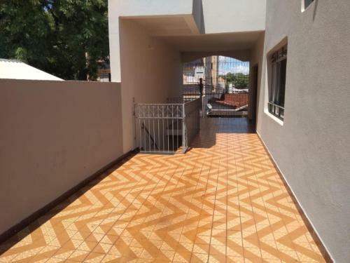 Bed & Breakfast Pr�ximo A Uem Com Caf� Da Manh�