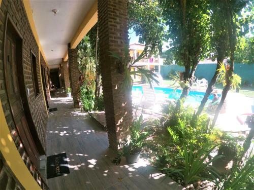 Hostal Pousada Aruan�