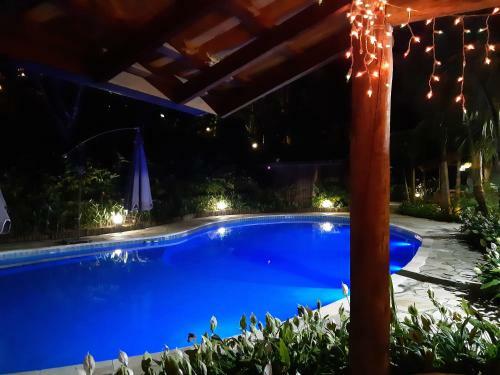 Hostal Casa Hotel Para�so Paraty