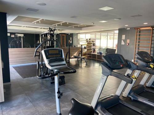 Apartamento Studio 314b Apto Com Garagem, Novinho, Moderno E Central