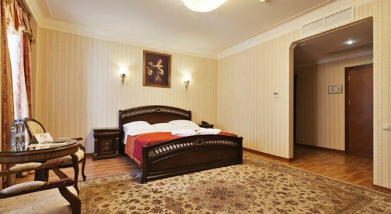 Gentalion Hotel
