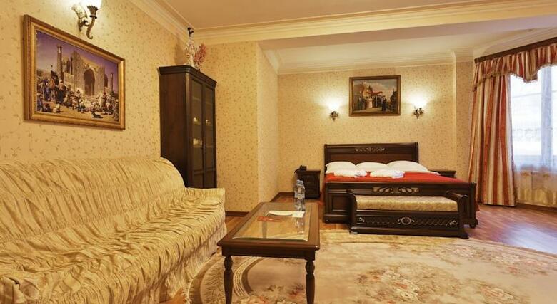 Gentalion Hotel