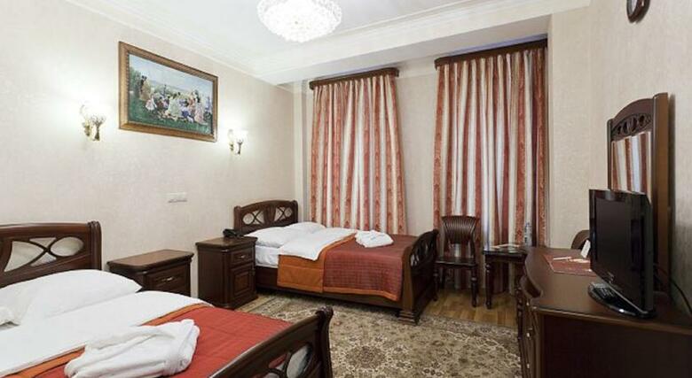 Gentalion Hotel