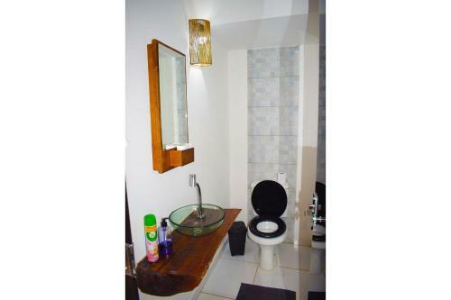 Apartamento Novo, Completo E Bem Localizado.