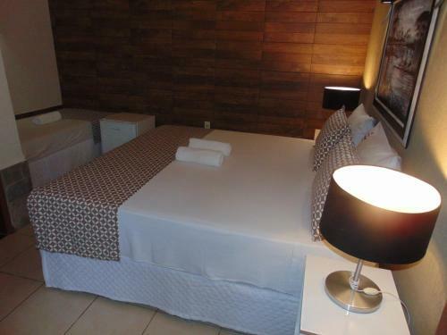 Hostal Pousada La Luna Dos Pireneus -