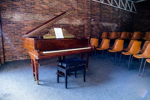 Piano B&B + Coworking