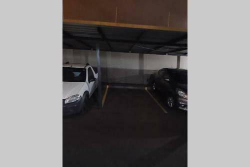 Apartamento T�rreo Com Jardim E Garagem
