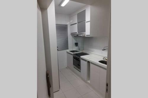 Apartamento T�rreo Com Jardim E Garagem