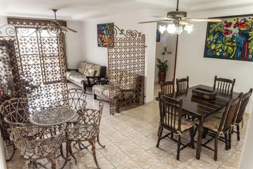 Apartamento Apto Aconchegante Com Varanda Na Praia Grande