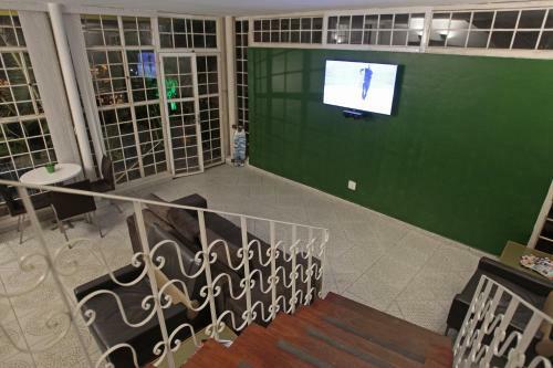 Hangar Rio Hostel