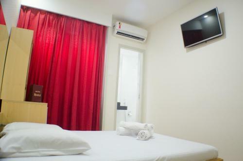 Hotel Hostal (Adults Only)