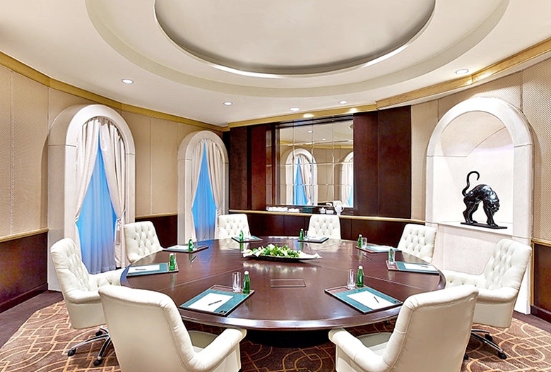 Hotel The St. Regis Moscow Nikolskaya