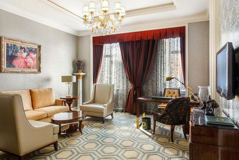 Hotel The St. Regis Moscow Nikolskaya