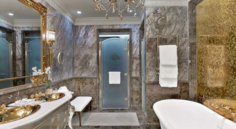 Hotel The St. Regis Moscow Nikolskaya