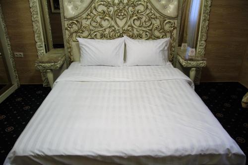 Sunflower Avenue Hotel Moscow