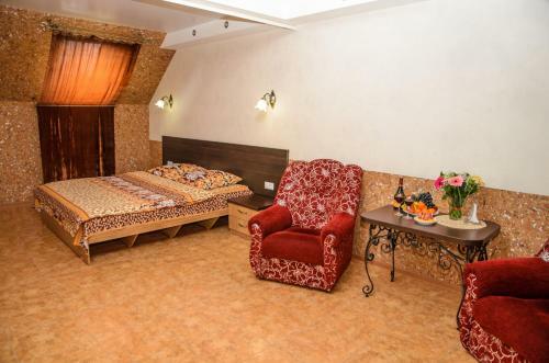 Tolstogo City Hotel