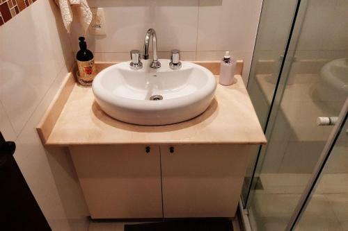 Otimo Apartamento No Leblon Para At� 6 Pessoas