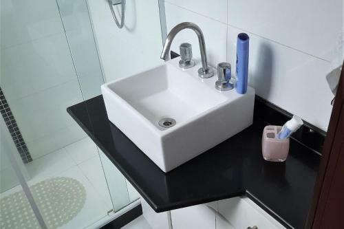 Otimo Apartamento No Leblon Para At� 6 Pessoas